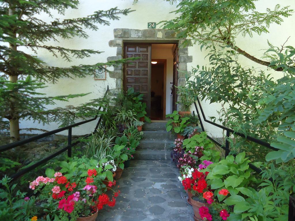 Casa Úrsula Hostal Ansó Exterior foto